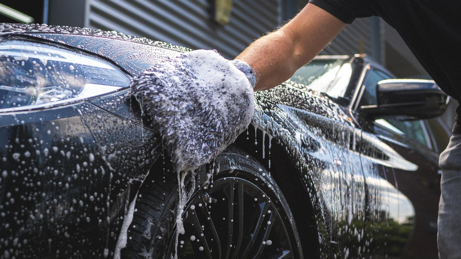 AUTO DETAILING